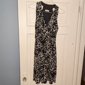 Laura Petites Black & White Dress - Versatile and Chic